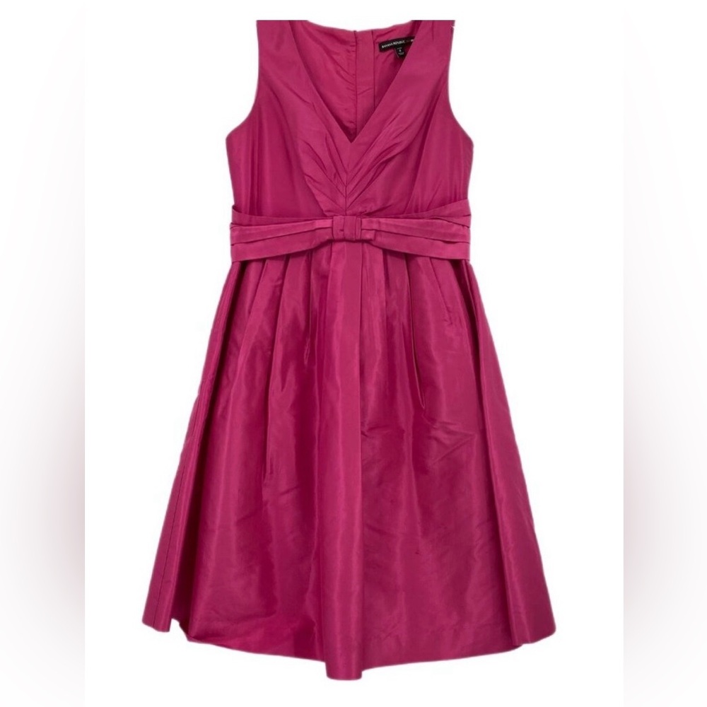NWT “Mad Men” Banana Republic Fuschia Silk V-Neck Betty Dress 50s 60s Retro Sz 0